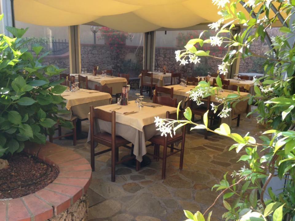 Albergo Ristorante Bergallo 토보산지아코모 외부 사진