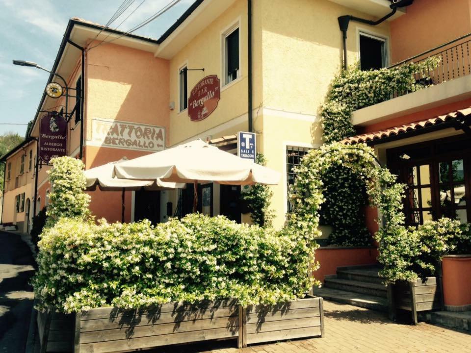 Albergo Ristorante Bergallo 토보산지아코모 외부 사진